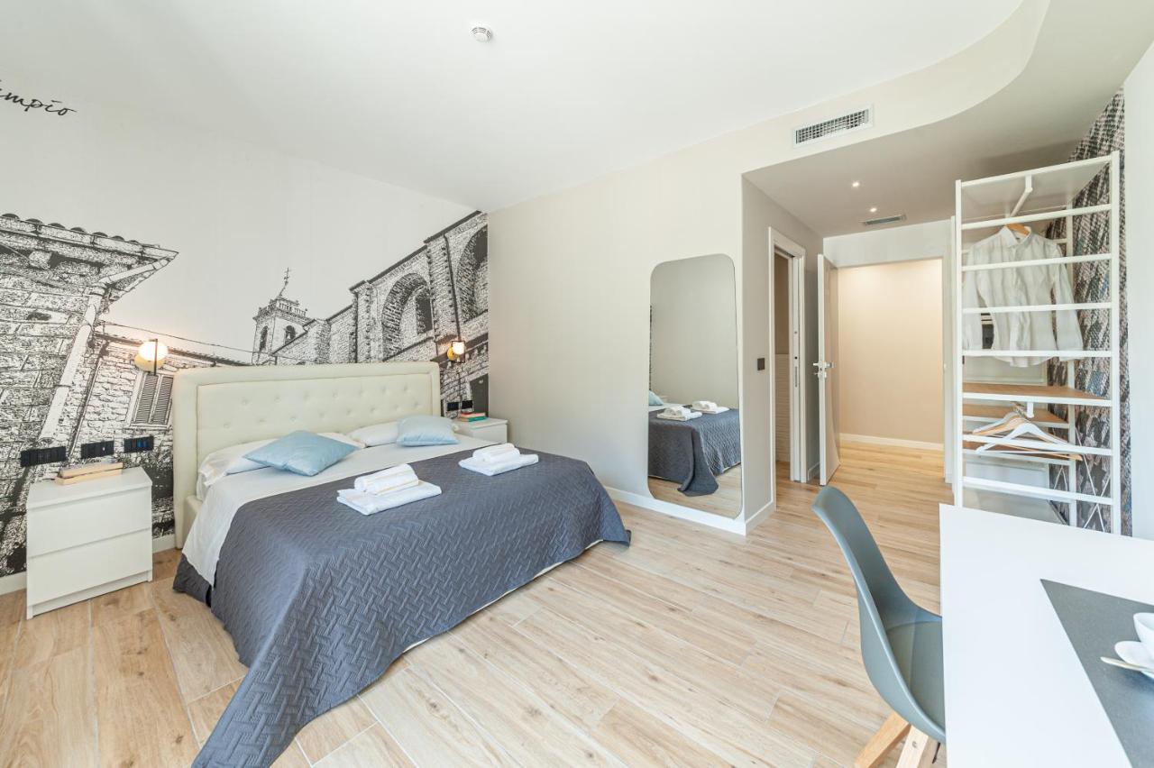 Eleonore Elegant Room Suite Gallura กาญารี ภายนอก รูปภาพ